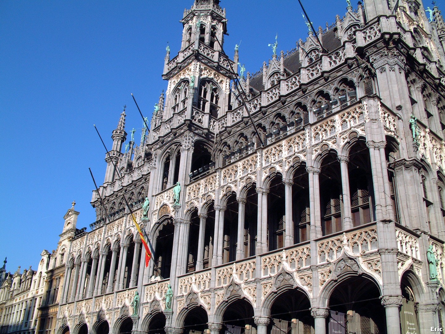  Grand-Place (Maison du Roi)