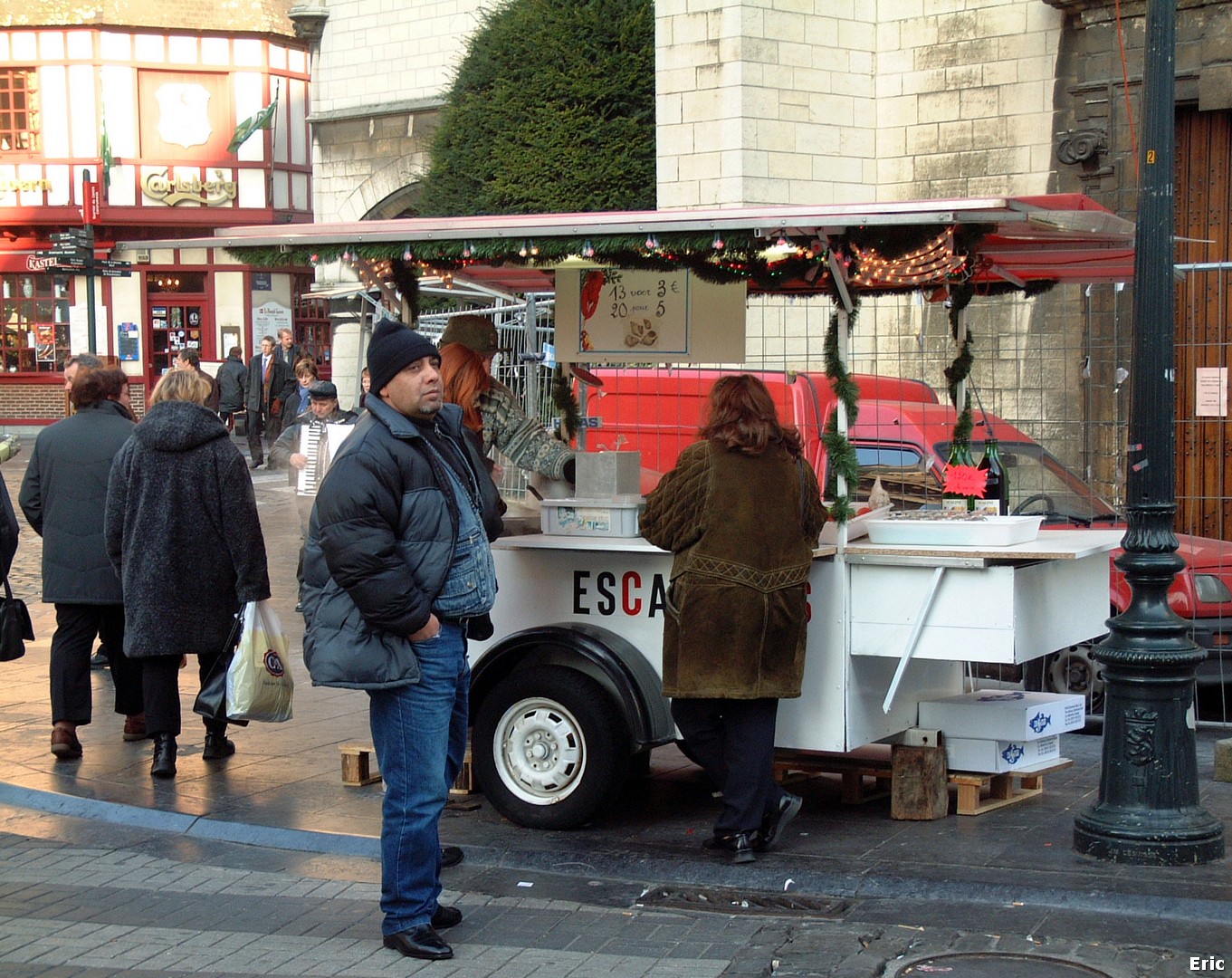  Grand-Place (Marchand d'escargots)