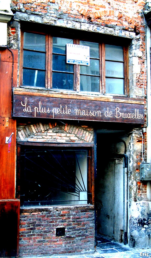 Rue du March� aux Fromages