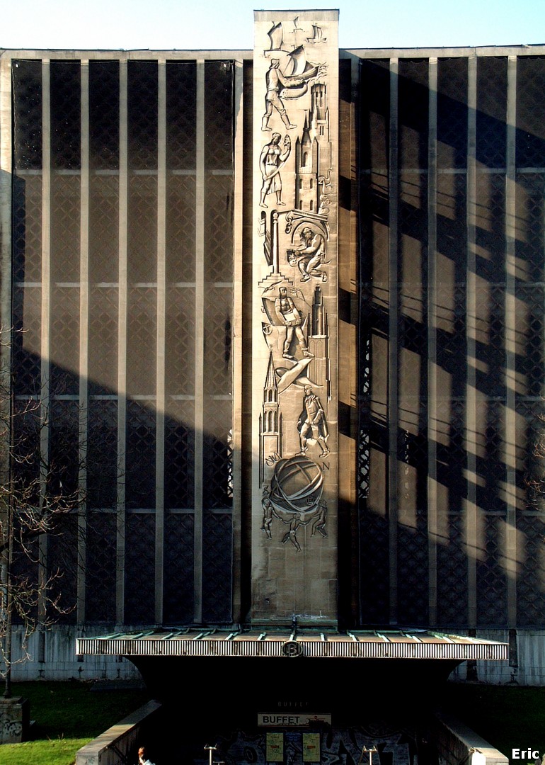 Esplanade du Congrès (Gare du Congrès)