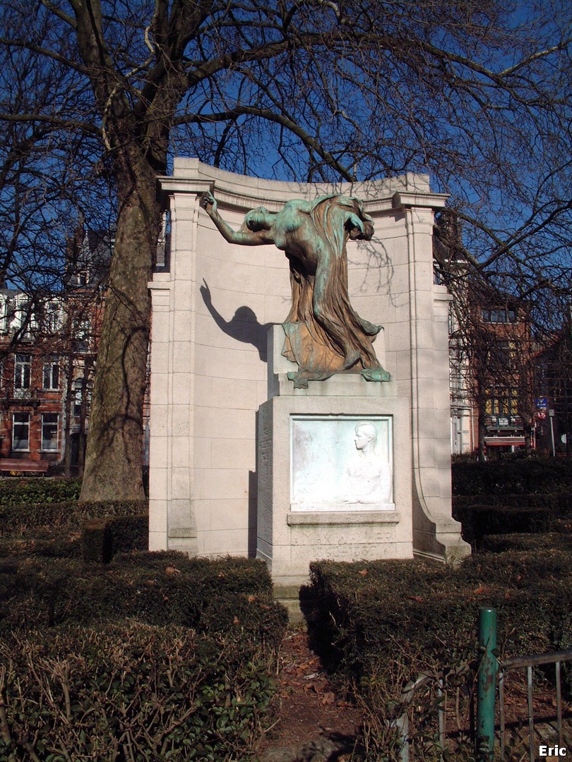 Square Ambiorix