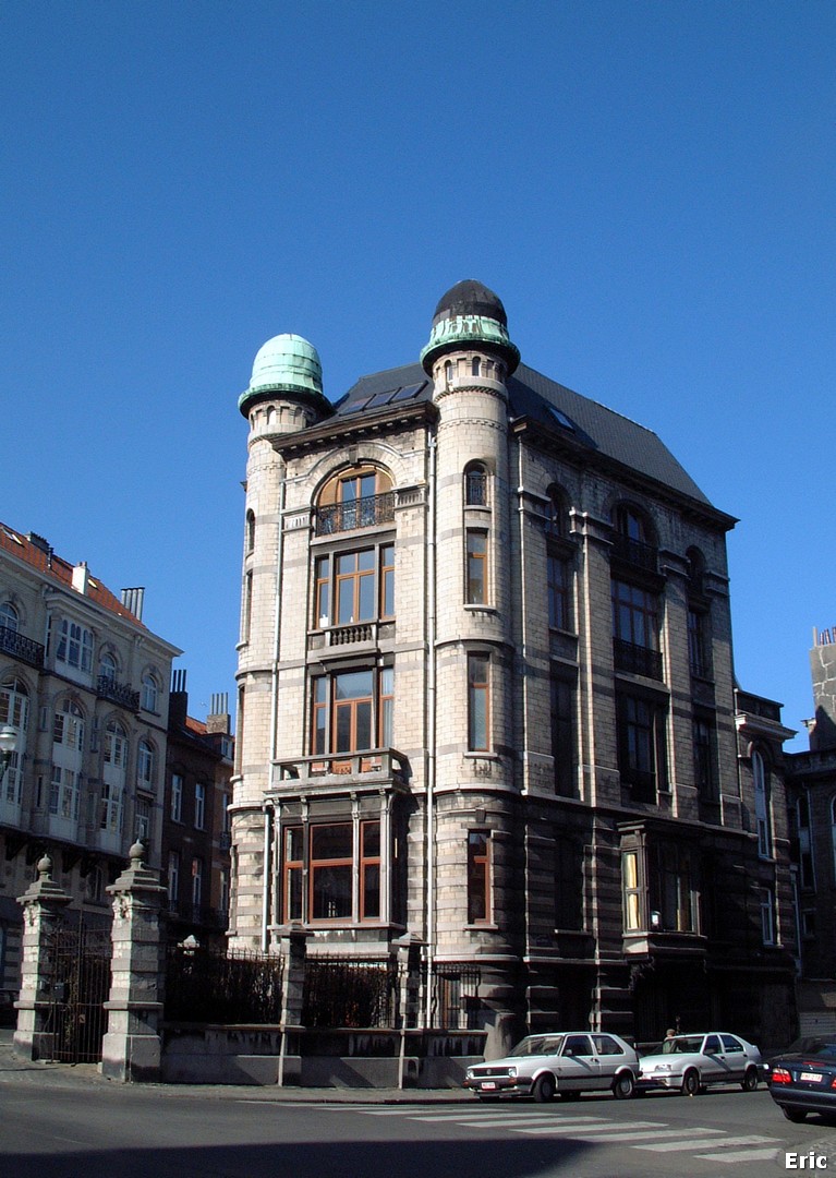Avenue Louis Bertrand