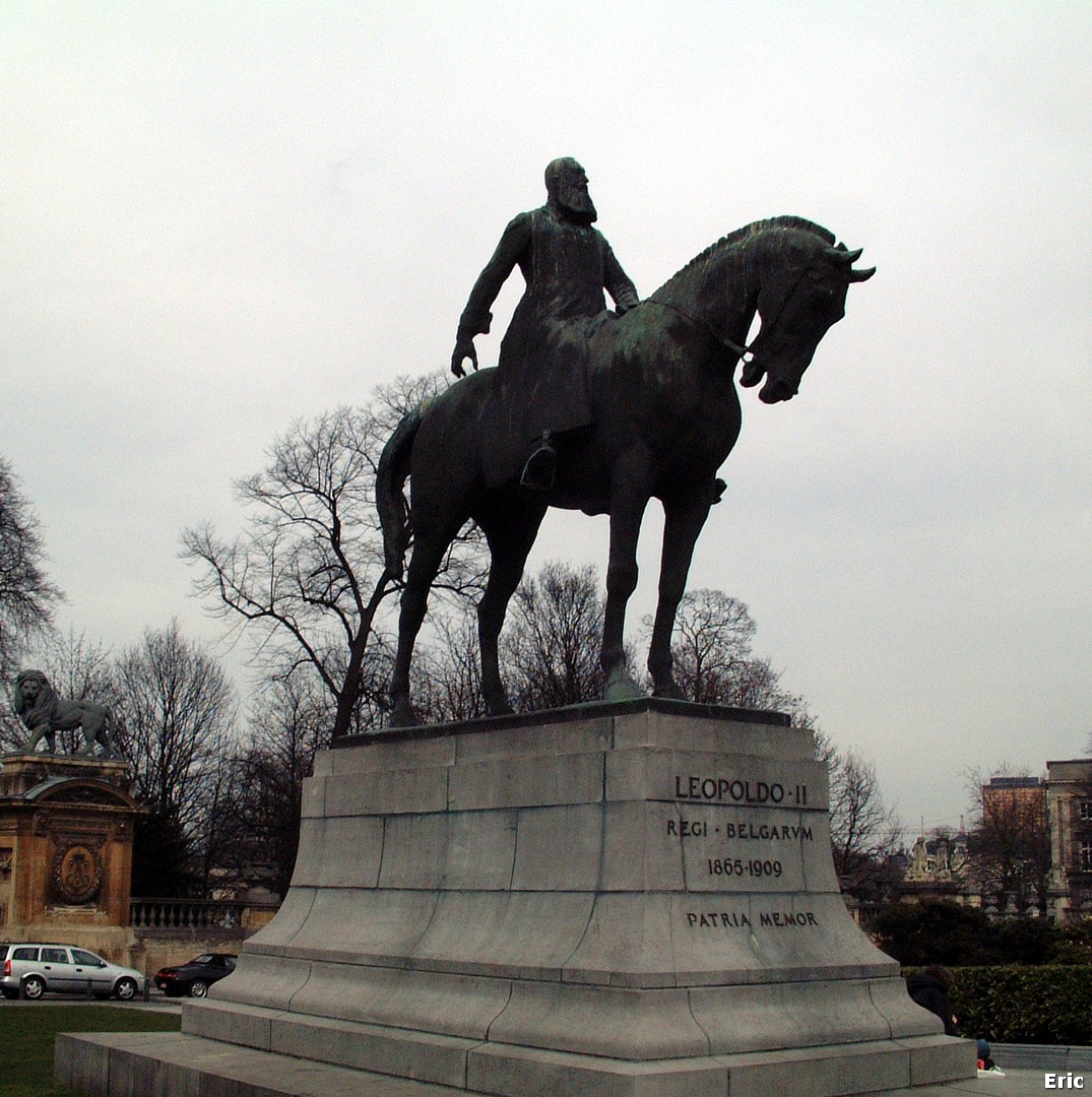 Place du Tr�ne (Léopold II)