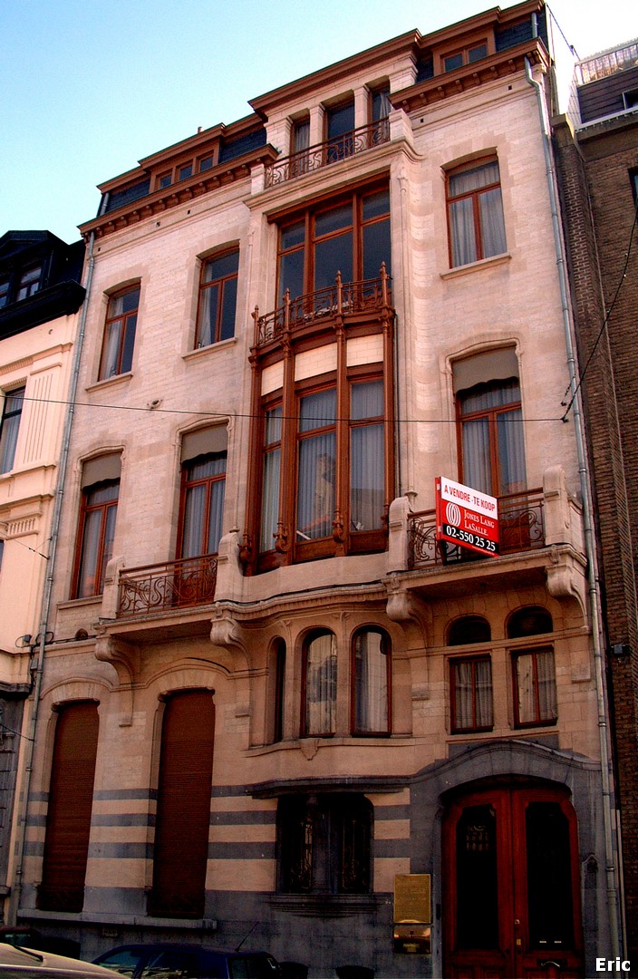 Rue de l' Hôtel des Monnaies