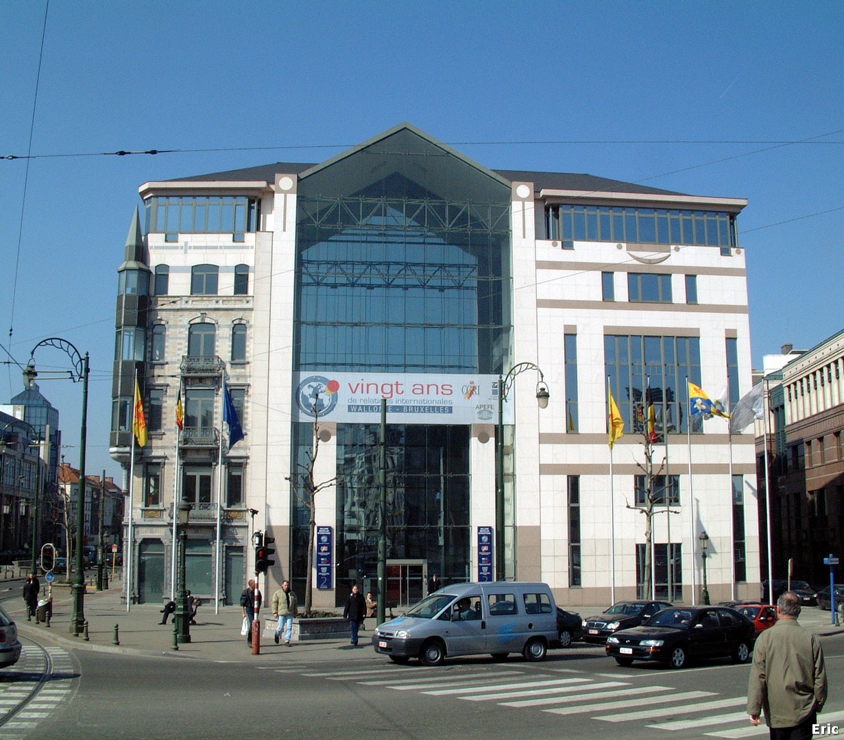 Avenue du Port (KBC)