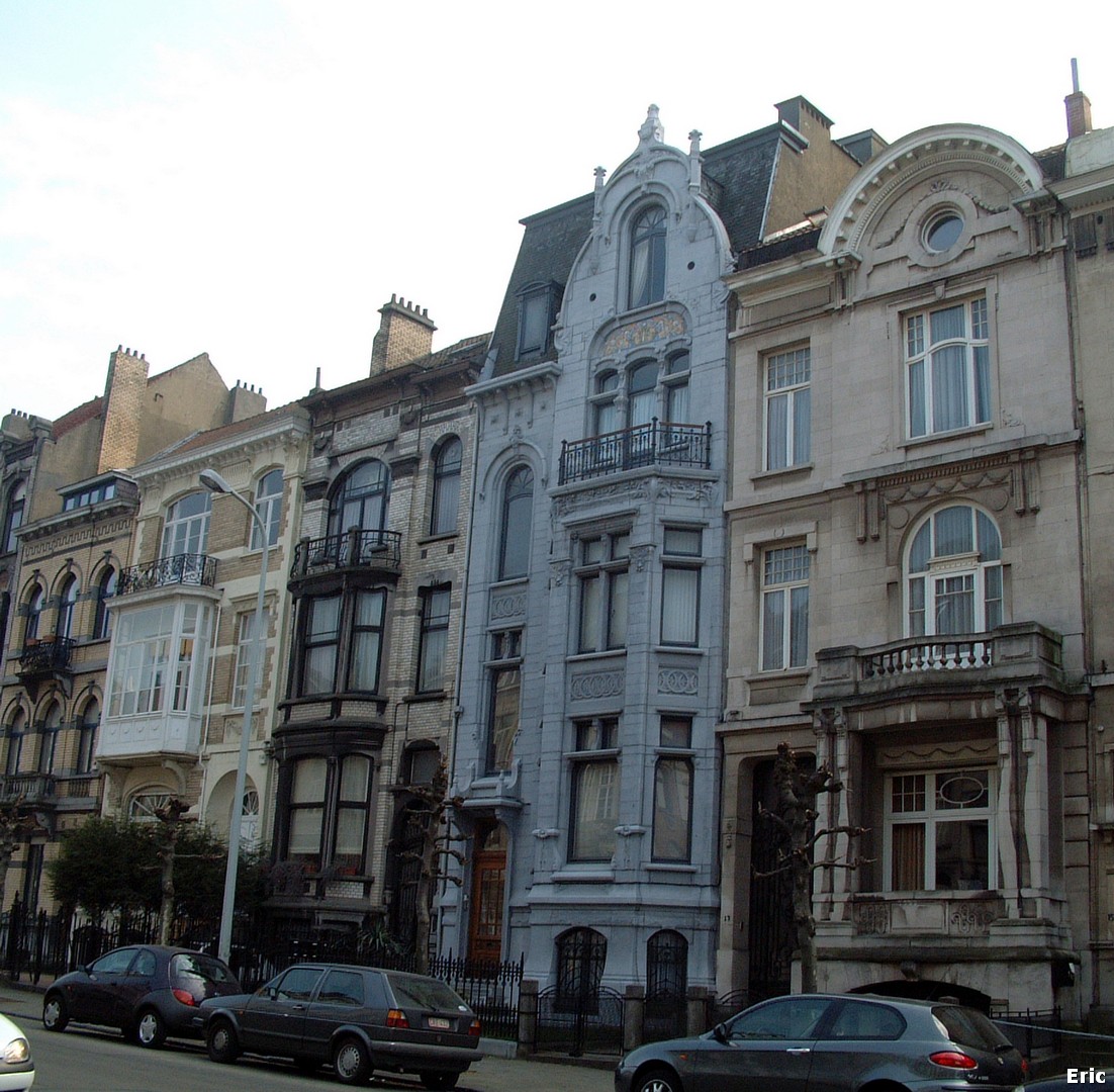 Av. Eug�ne Demolder