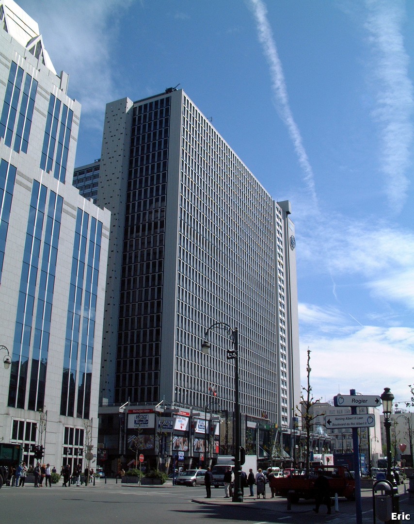 Avenue du Boulevard (Hotel Sheraton)