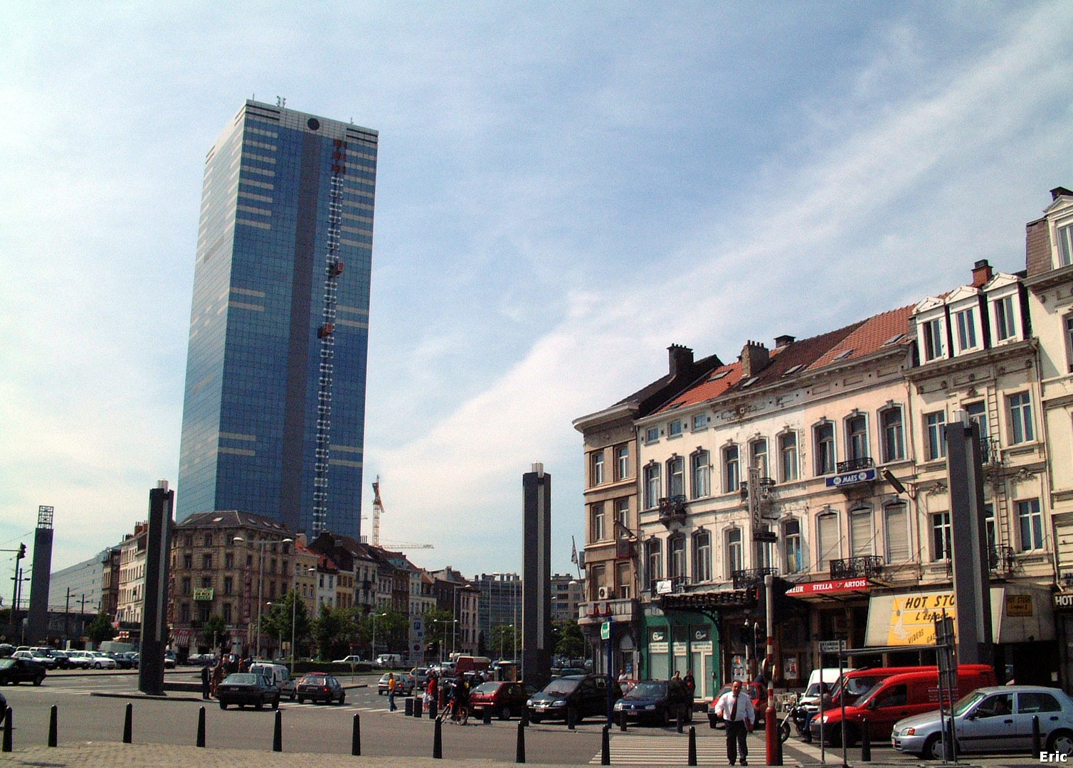 Av. de la Porte de Hal (Tour du Midi)