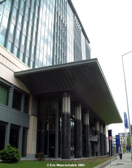 Avenue de l' Astronomie (Banque Dexia)