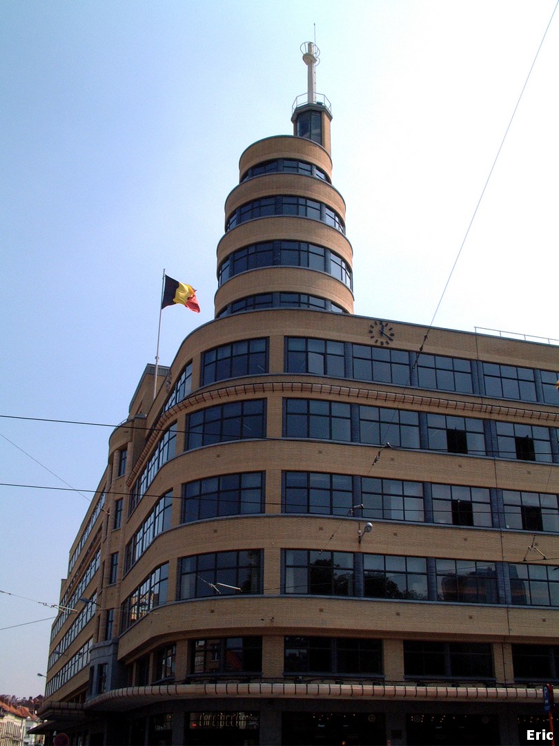 Place Eugne Flagey (Radio Titanic)