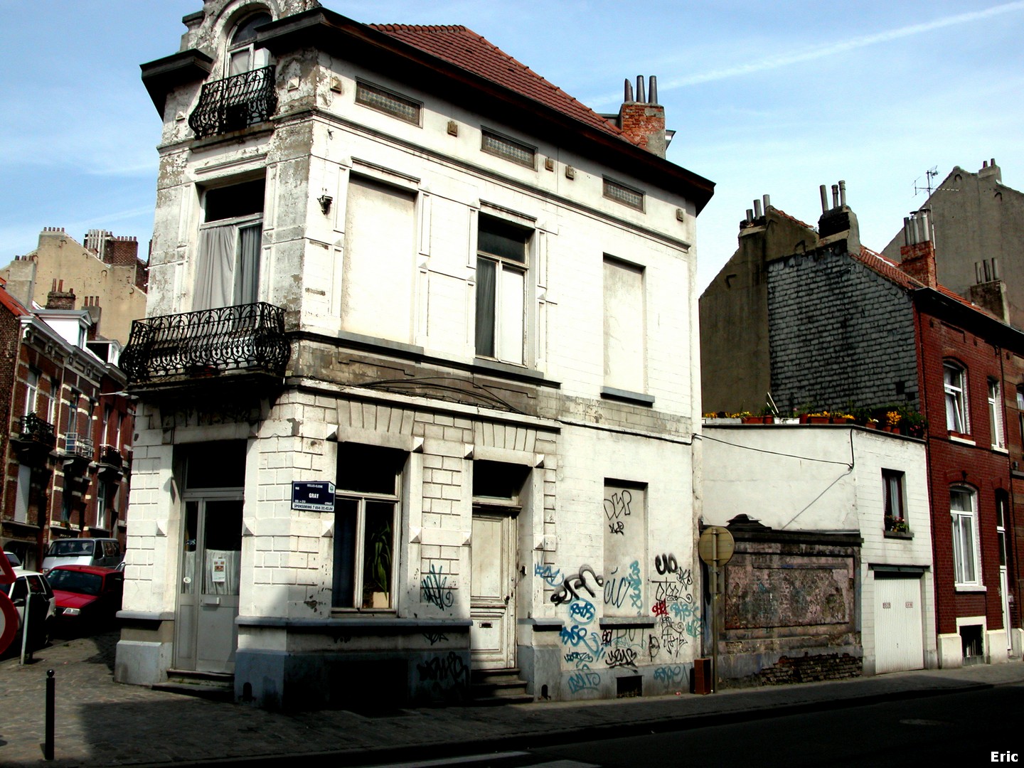 Rue Gray